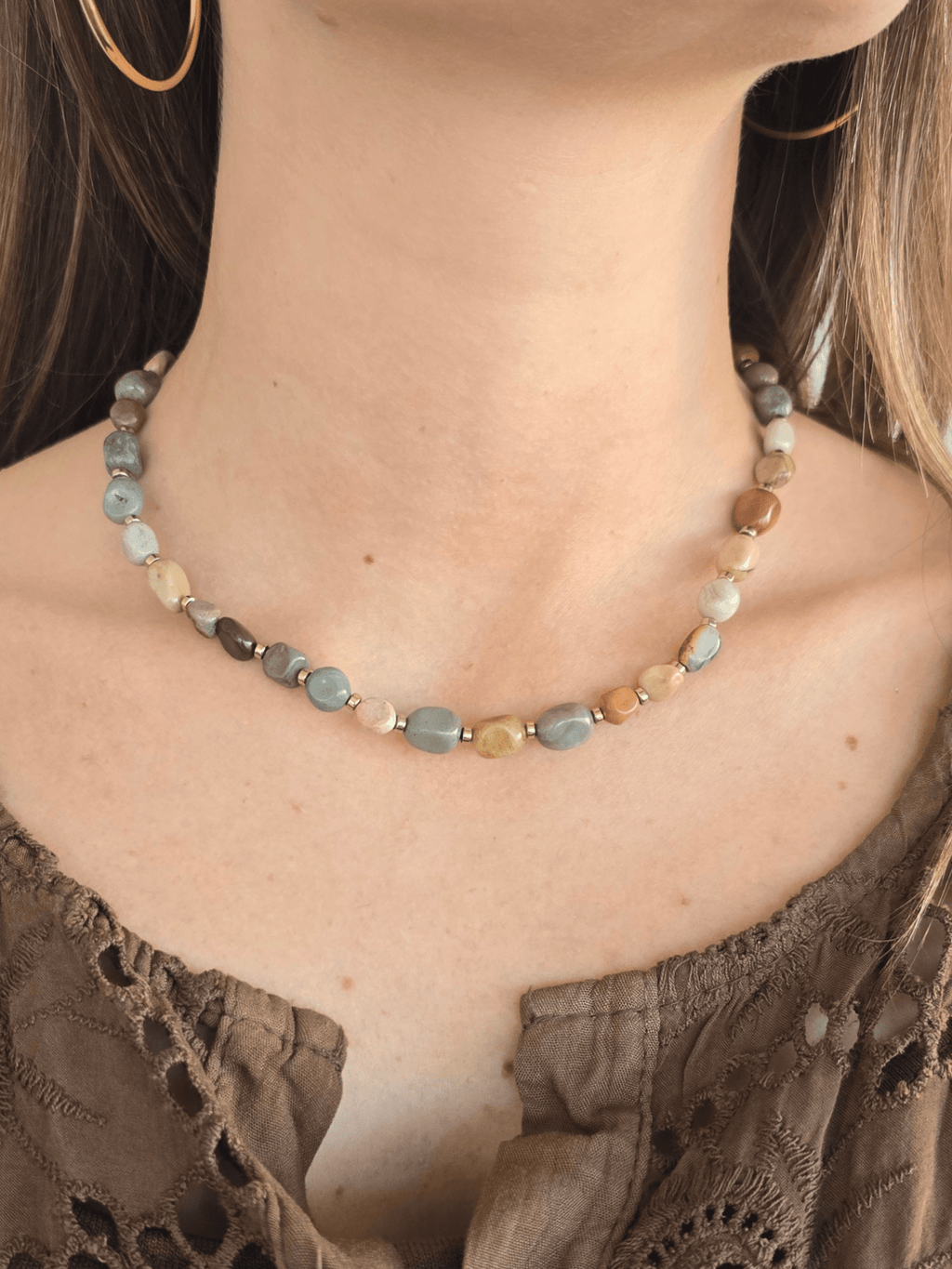 Collar Piedra Jade, color Cafés