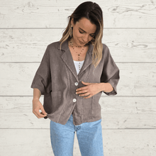 Cargar imagen en el visor de la galería, Chaqueta Italiana de Lino dos botones, color Chocolate
