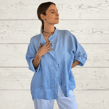 Cargar imagen en el visor de la galería, Chaqueta Italiana cuello Mao, color Celeste
