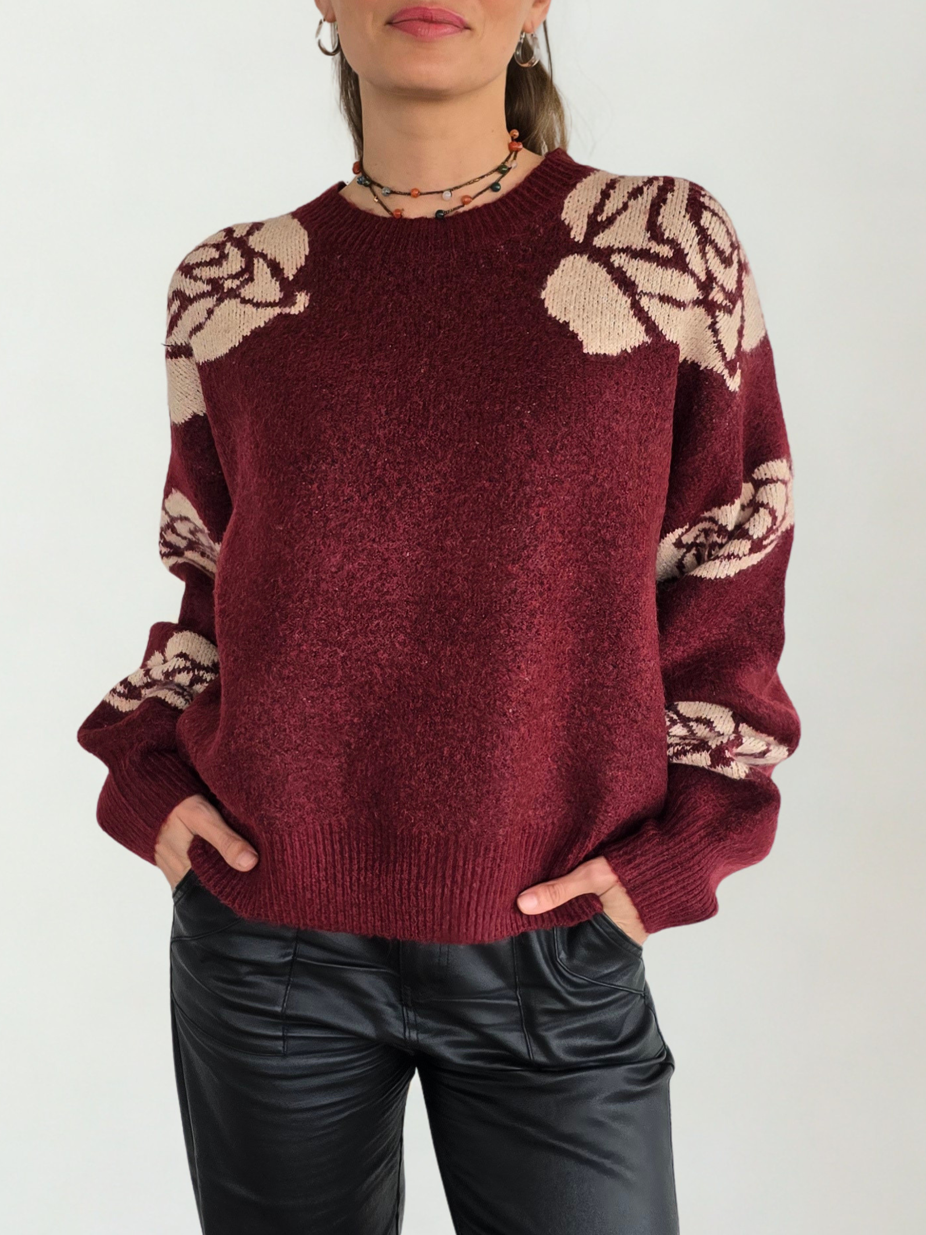 Sweater Flores en las Mangas, color Burdeo