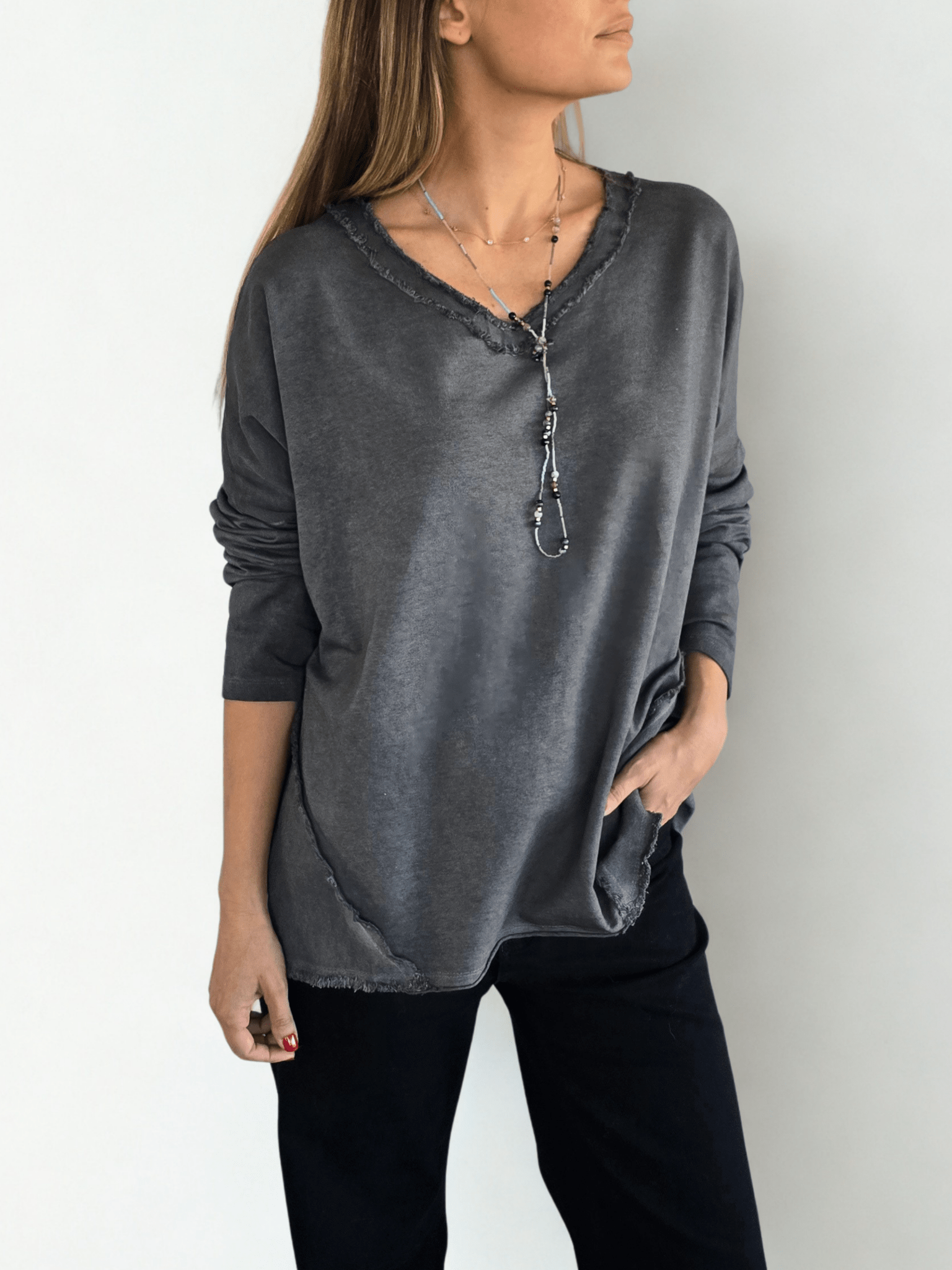 Sweater polerón Teñido con Desflecado, color Gris