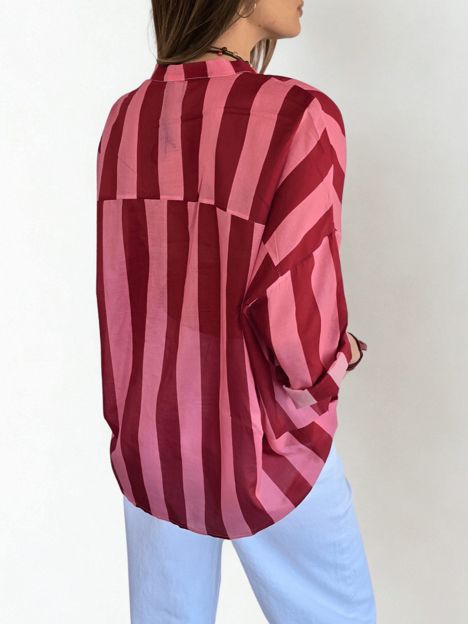 Blusa Italiana Rayada, color Guinda con Rosado