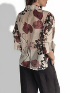 Blusa Italiana Estampado Flores, fondo Beige