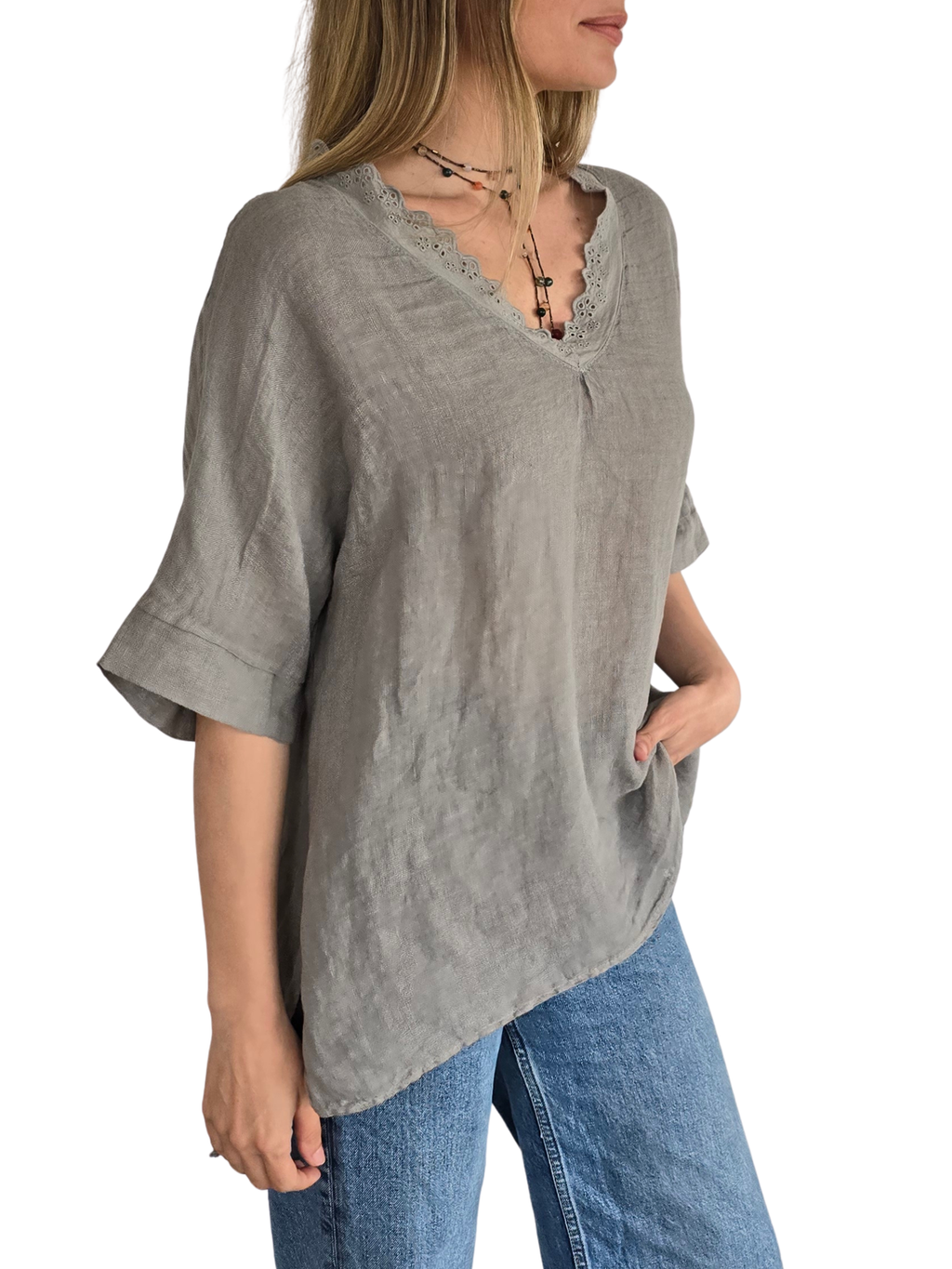Blusa Italiana Escote Bordado, color Taupe