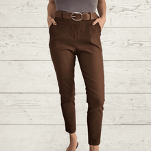 Cargar imagen en el visor de la galería, Pantalón Jogger Italiano, color Café

