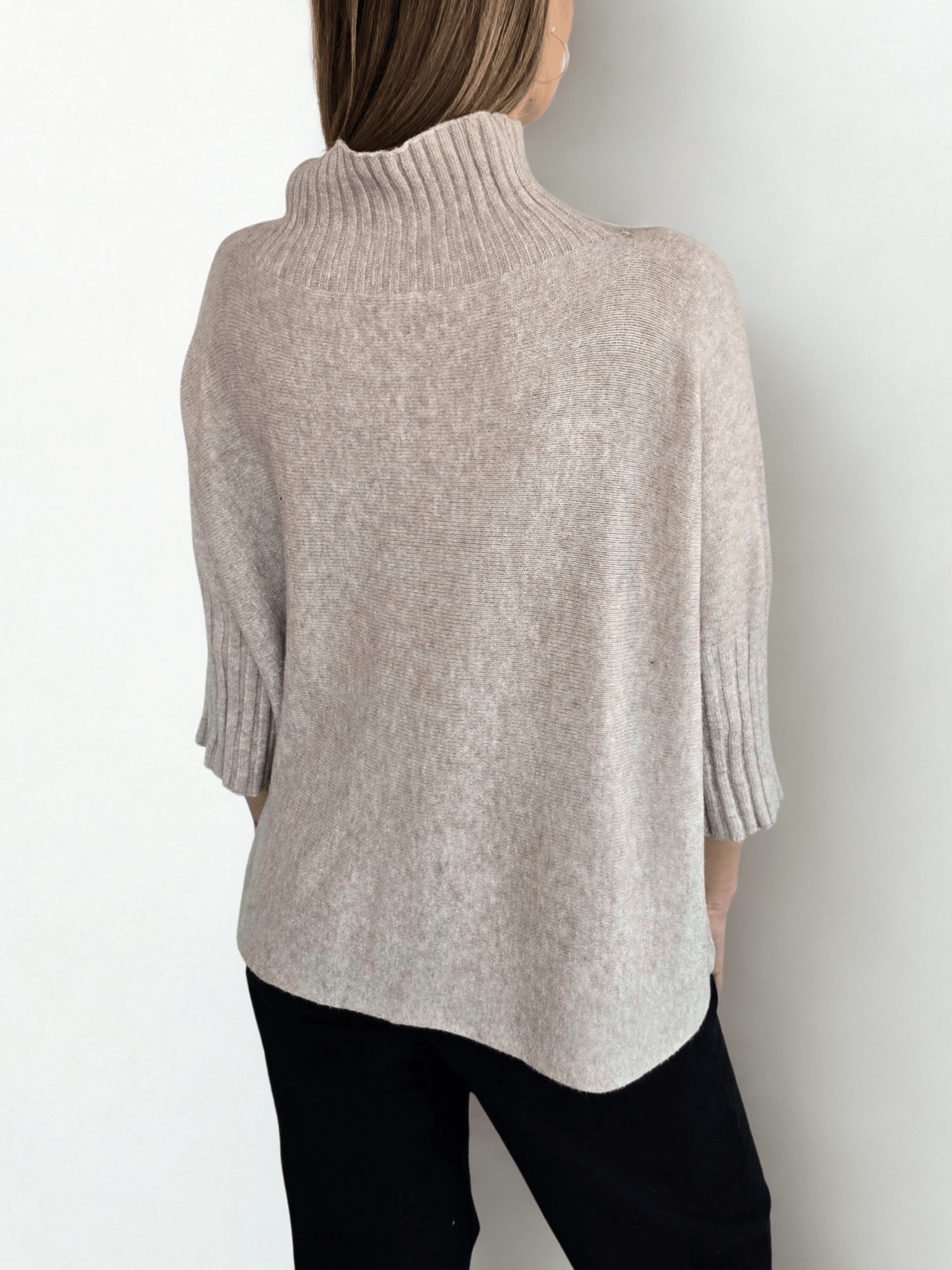 Sweater Italiano manga 3/4, color Beige