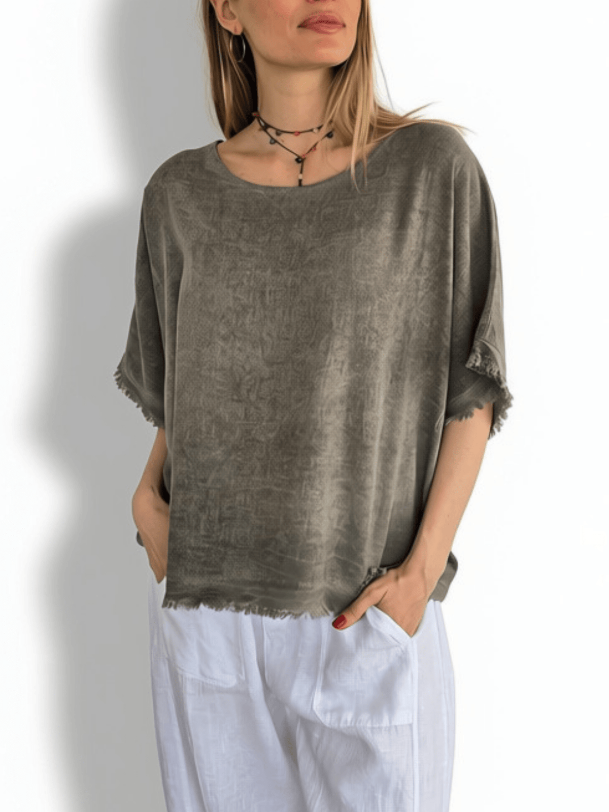 Blusa Italiana Desflecada, color Taupe