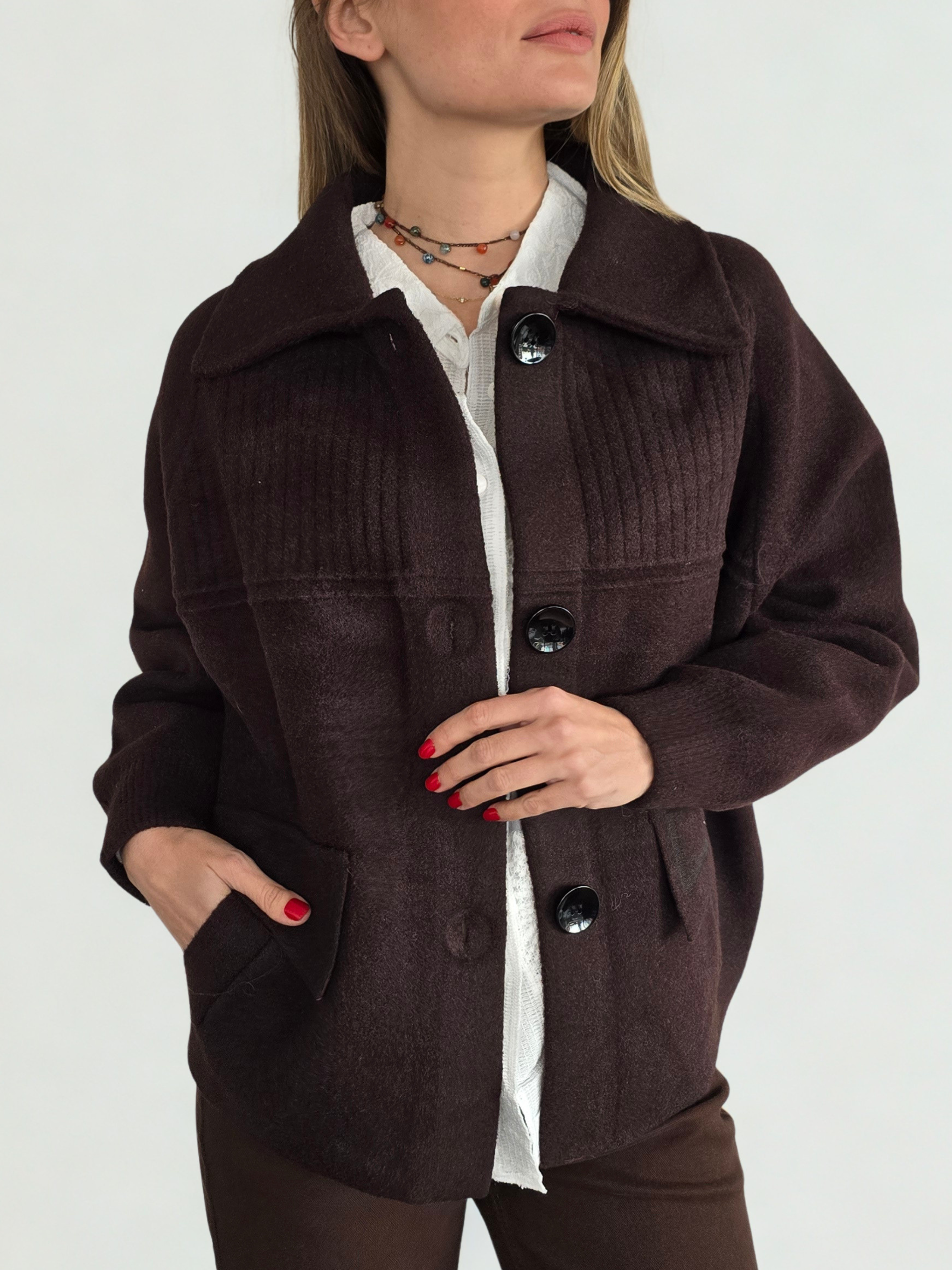 Chaqueta Bolsillo con detalle, color Chocolate