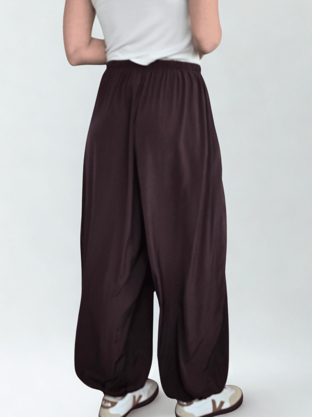Pantalón Bombacho, color Chocolate