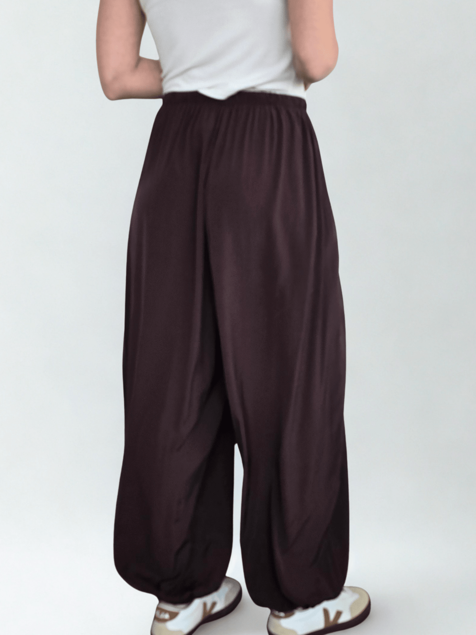 Pantalón Bombacho, color Chocolate