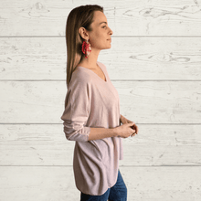Cargar imagen en el visor de la galería, Sweater Italiano delgado, color Rosado Claro
