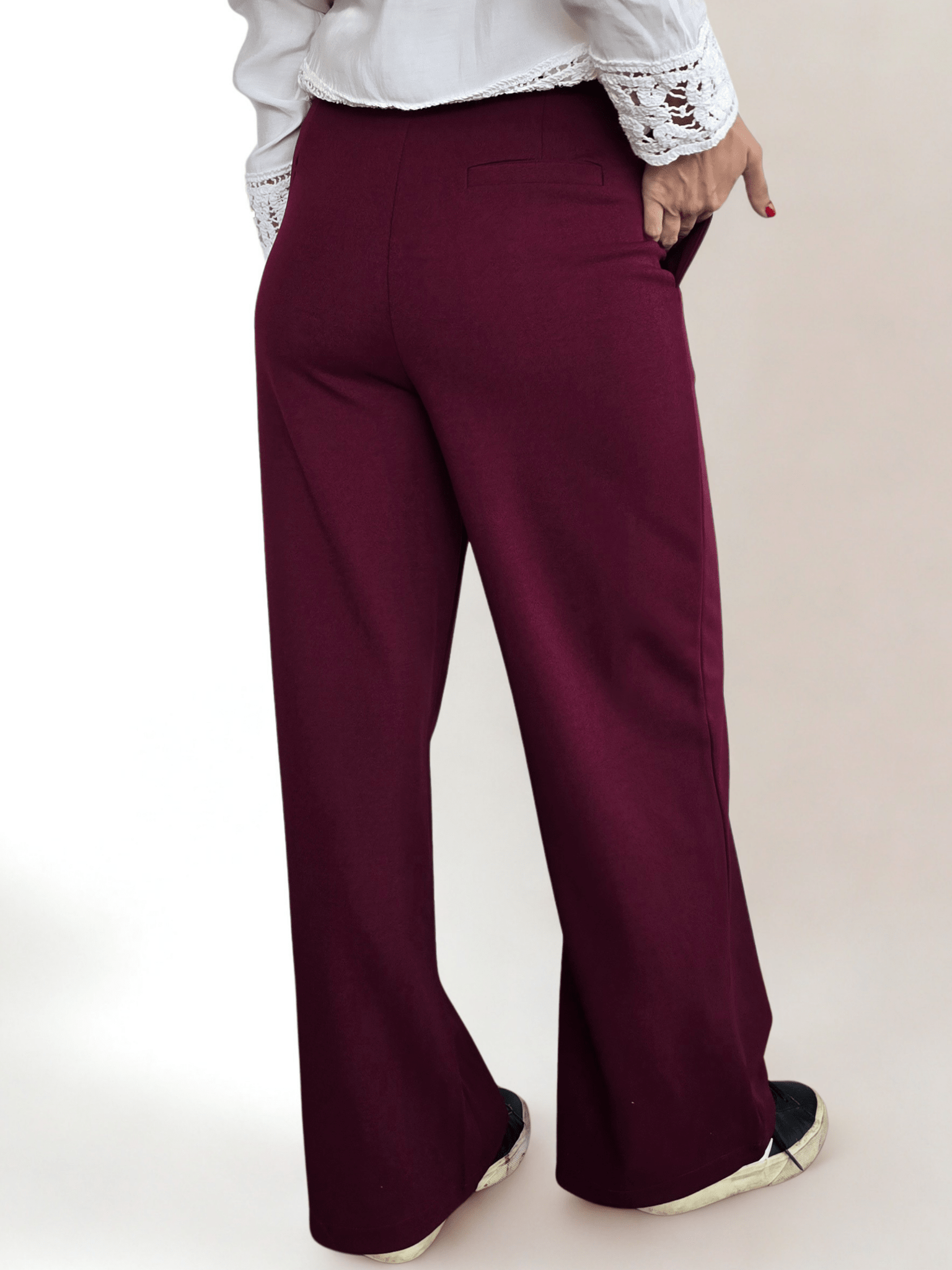 Pantalón Sastrero, color Burdeo