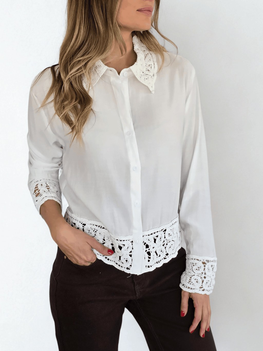 Blusa con Macramé, color Blanco