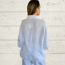 Cargar imagen en el visor de la galería, Blusa 100% Lino rayada, fondo Blanco
