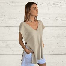 Cargar imagen en el visor de la galería, Sweater Italiano Adelfia, color Beige
