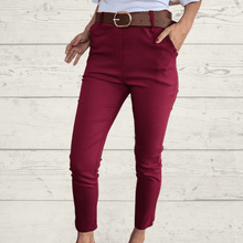 Cargar imagen en el visor de la galería, Pantalón Jogger Italiano,color Burdeo
