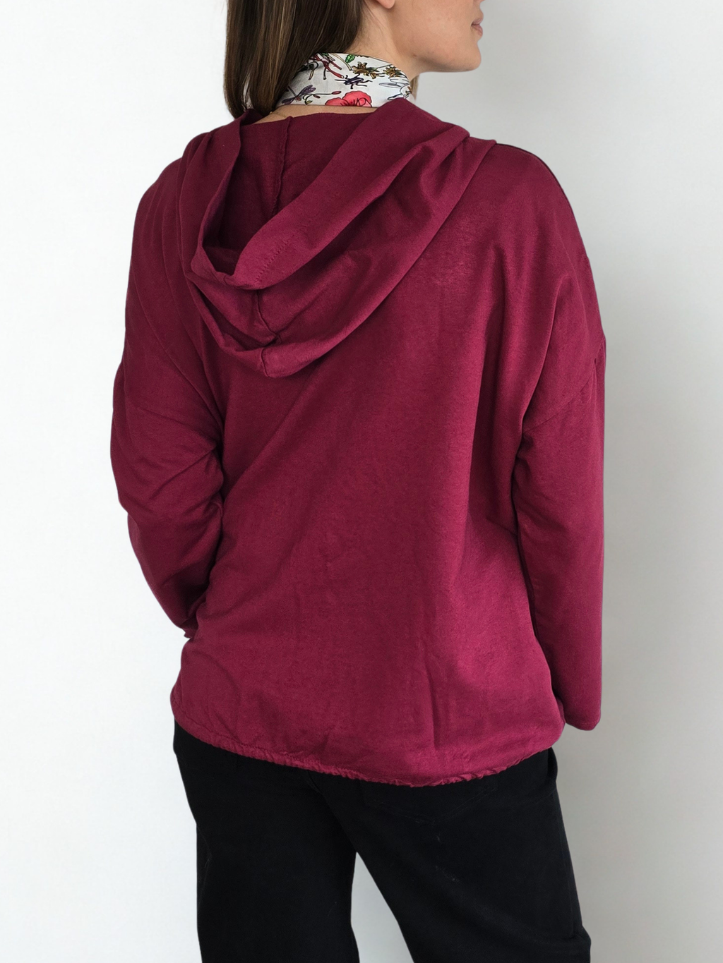 Chaqueta Italiana Bordada, color Guinda
