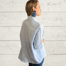 Cargar imagen en el visor de la galería, Blusa Básica, color Celeste

