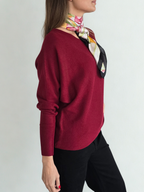 Sweater Murciélago, color Burdeo