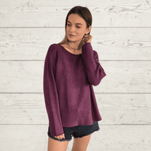 Cargar imagen en el visor de la galería, Sweater Italiano básico , color Vino
