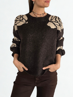 Sweater Flores en las Mangas, color Café