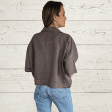 Cargar imagen en el visor de la galería, Chaqueta Italiana de Lino dos botones, color Chocolate
