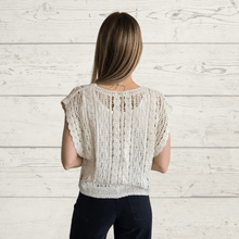 Cargar imagen en el visor de la galería, Sweater sin mangas tejido crochet, color Beige
