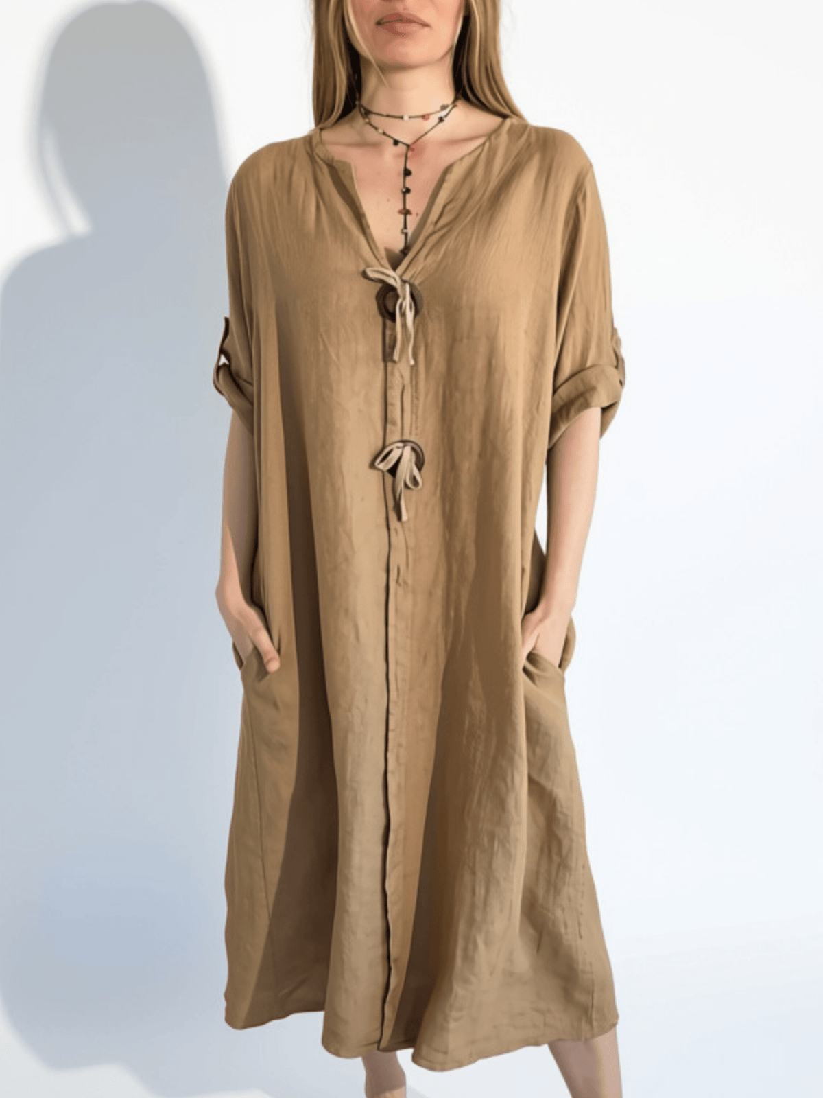 Vestido Italiano 100% Lino Botones, color Camel