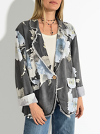 Chaqueta Estampada, fondo Gris