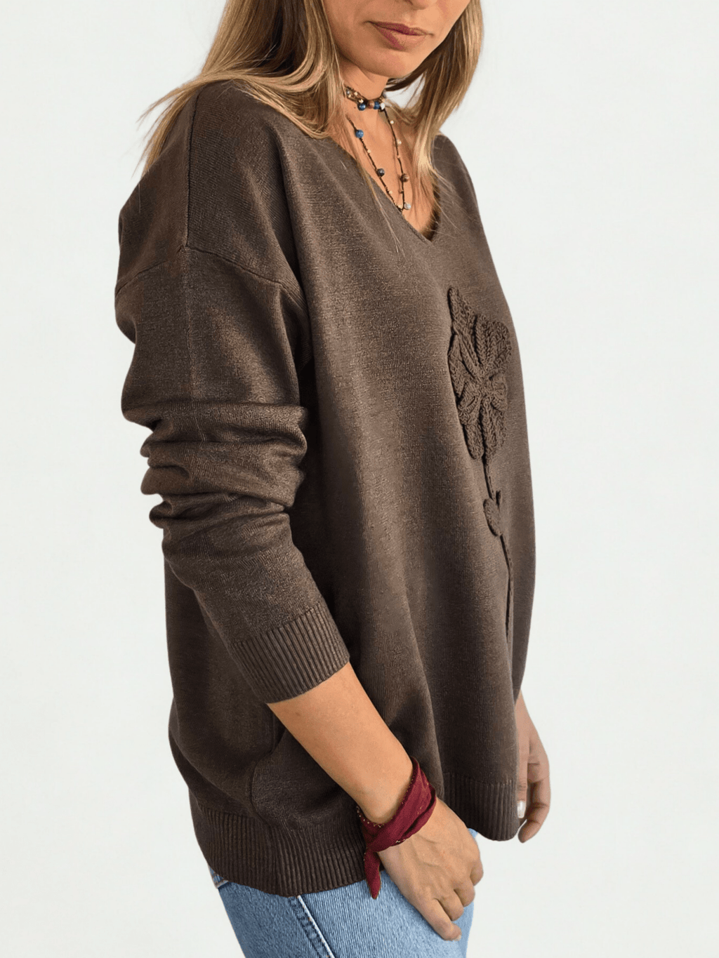 Sweater Flor, color Chocolate