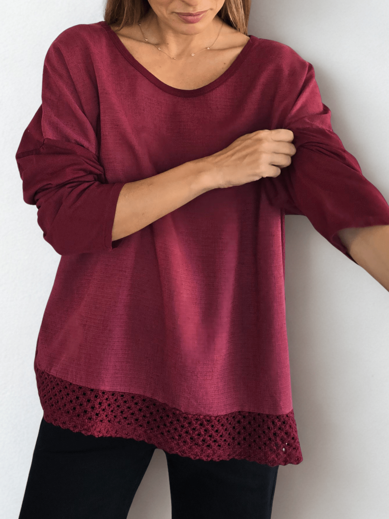 Blusa Italiana Bordada, color Burdeo