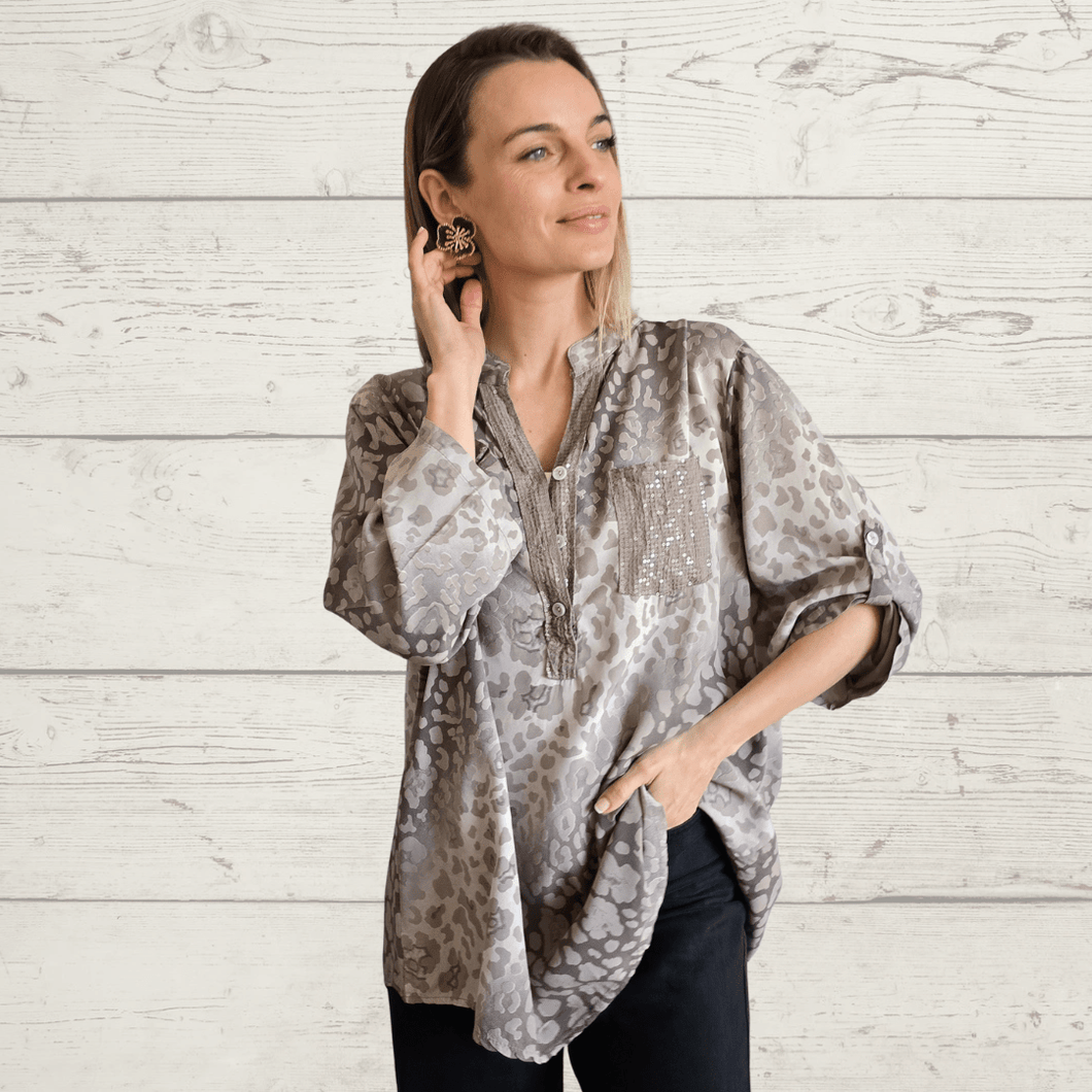 Blusa Italiana estampada, fondo Taupe
