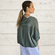 Cargar imagen en el visor de la galería, Chaqueta Italiana con gorro, color Verde
