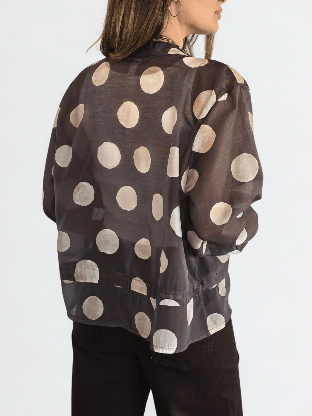 Chaqueta Italiana Lunares, fondo chocolate