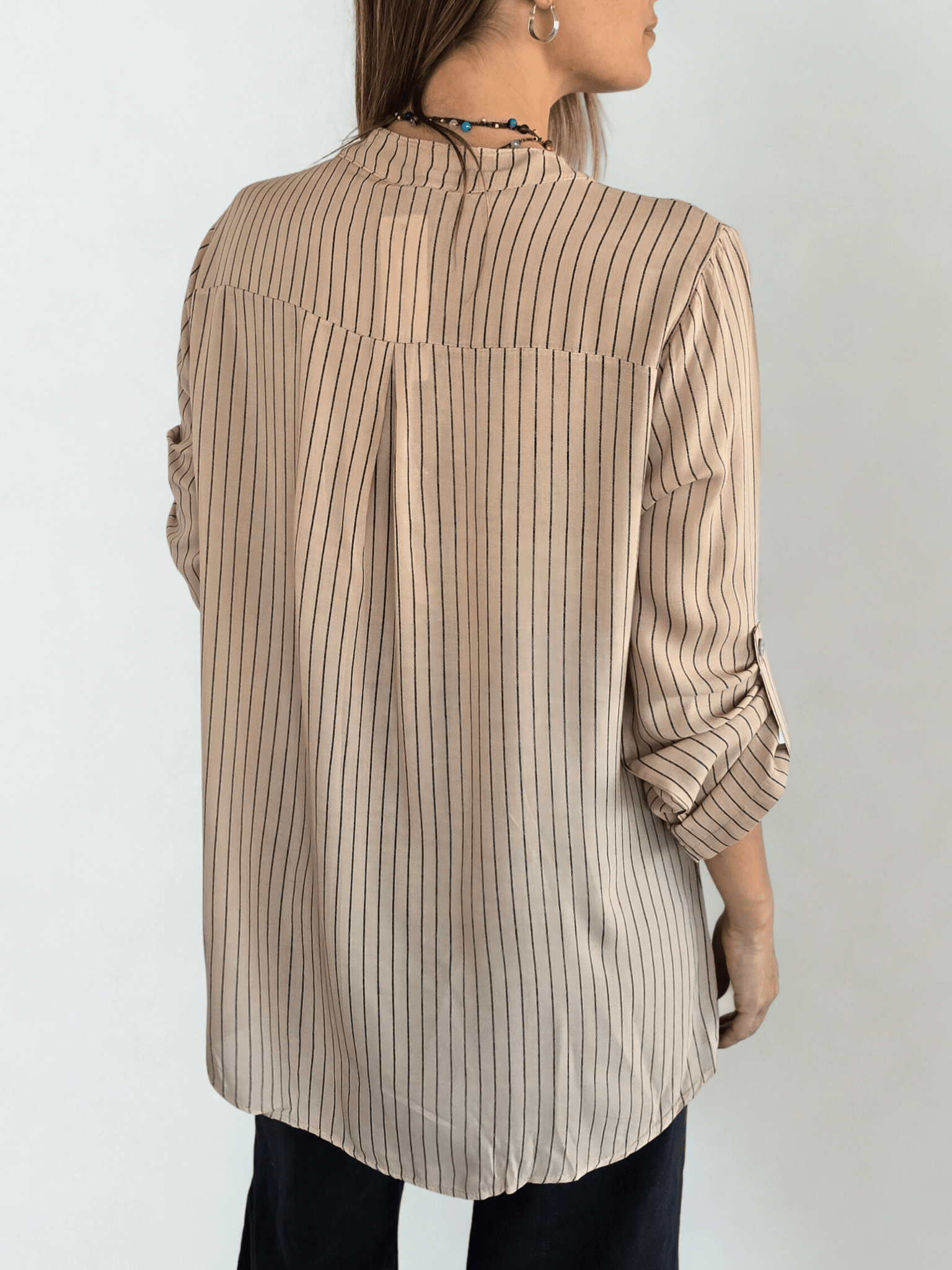 Blusa Italiana Rayada, fondo Camel