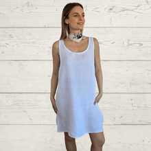 Cargar imagen en el visor de la galería, Vestido de Lino Italiano sin mangas, color Blanco
