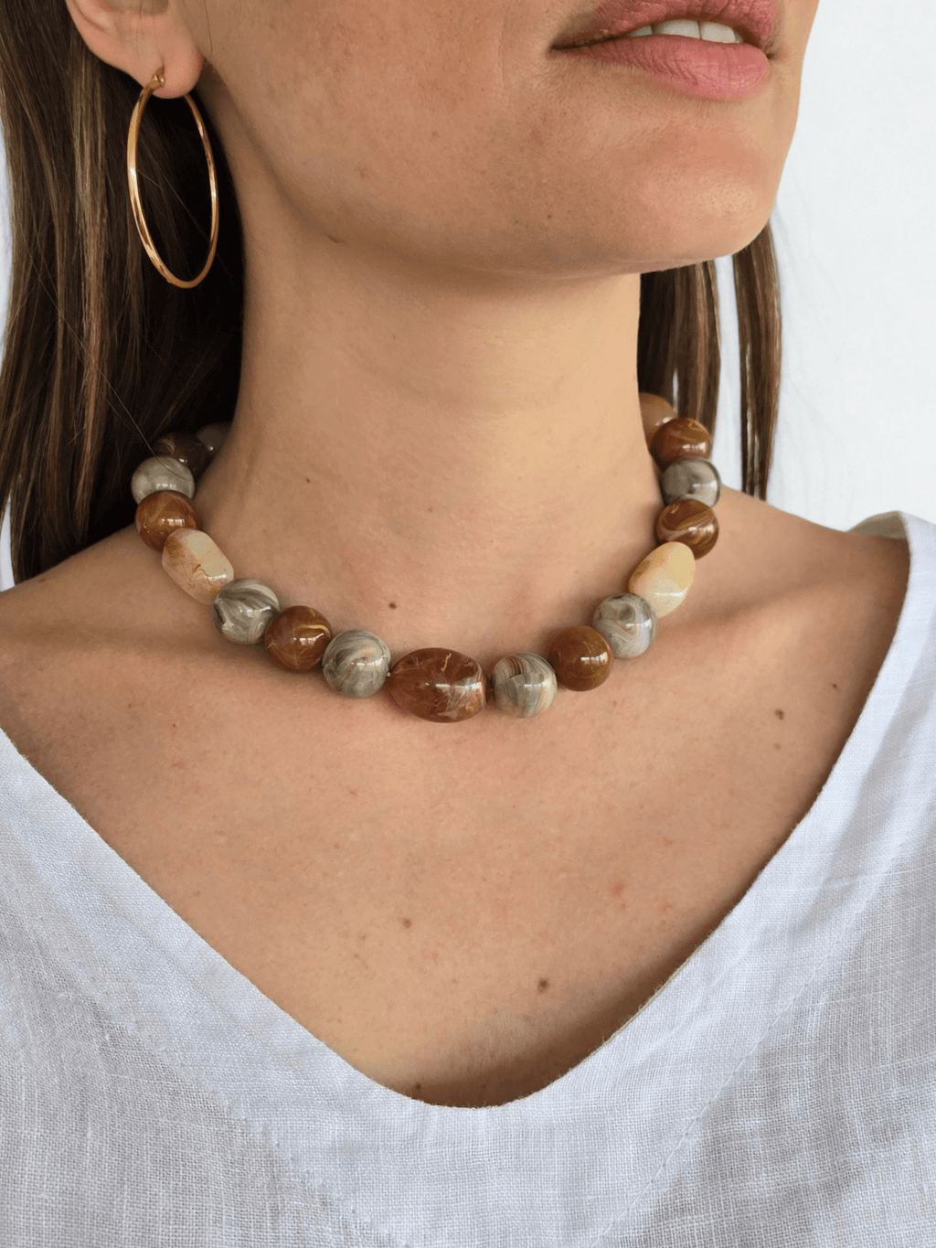 Collar Piedra Grande, color Café