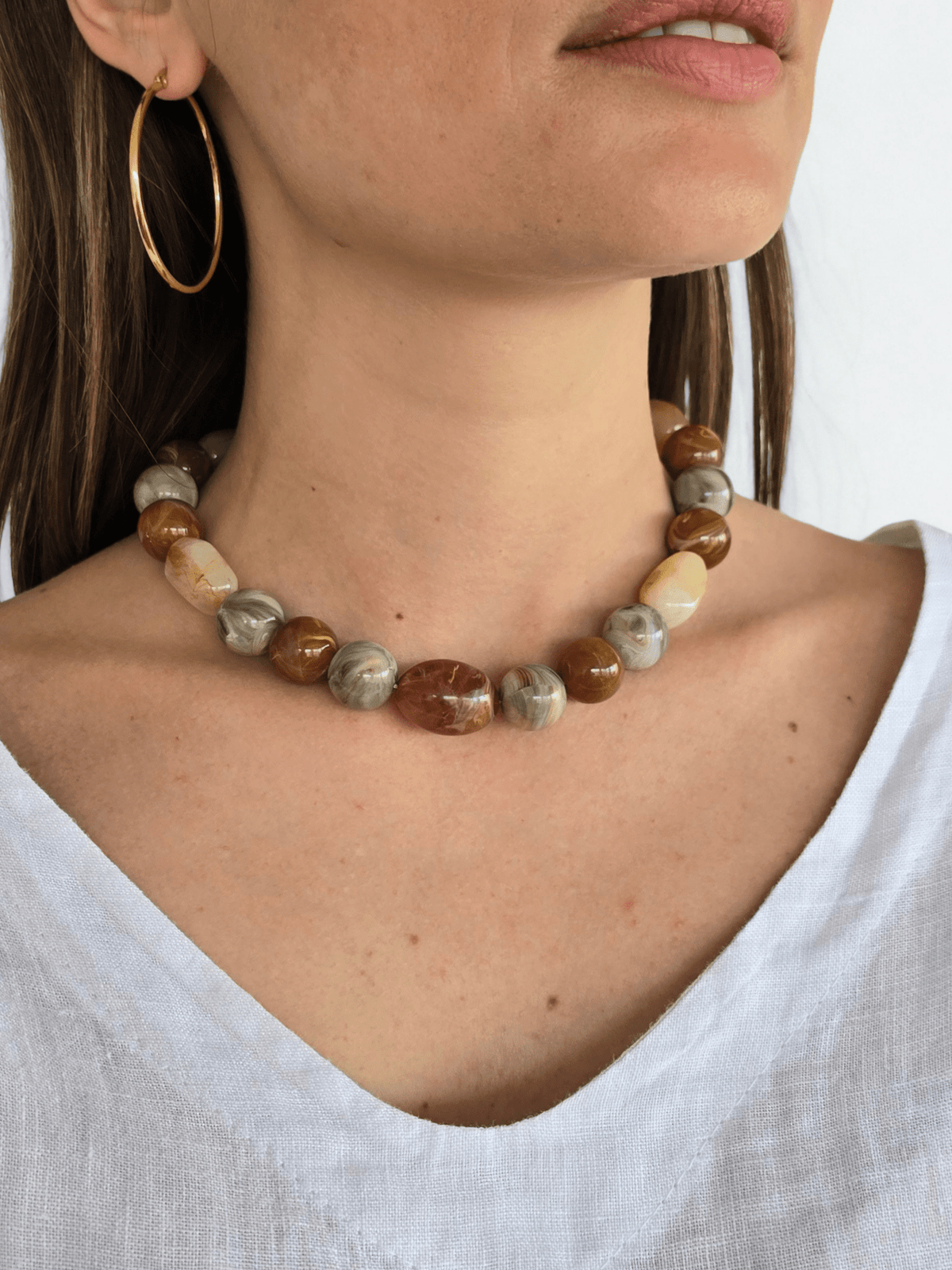 Collar Piedra Grande, color Café