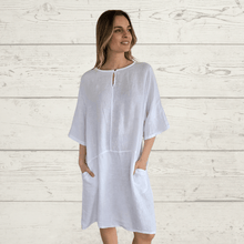 Cargar imagen en el visor de la galería, Vestido Lino Italiano un botón, color Blanco
