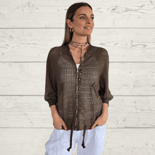 Cargar imagen en el visor de la galería, Chaqueta Bomber Italiana crochet, color Chocolate
