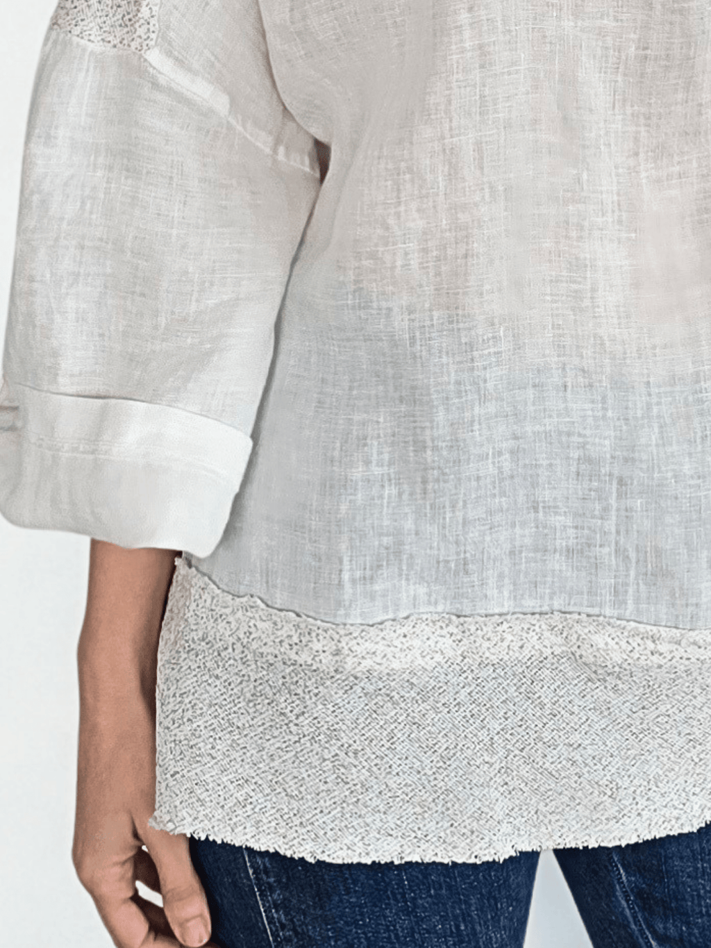 Blusa Italiana 100% Lino escote en V, color Blanco