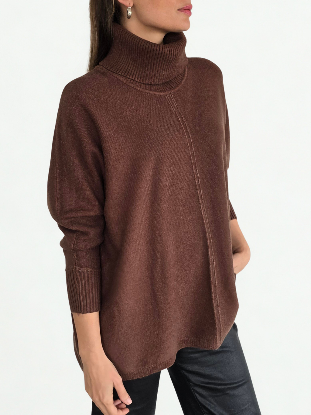 Sweater cuello subido Ribete, color Chocolate