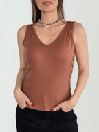 Polera escote en V sin Mangas, color Terracota