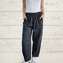 Cargar imagen en el visor de la galería, Pantalón de lino Italiano dos bolsillos, color Gris
