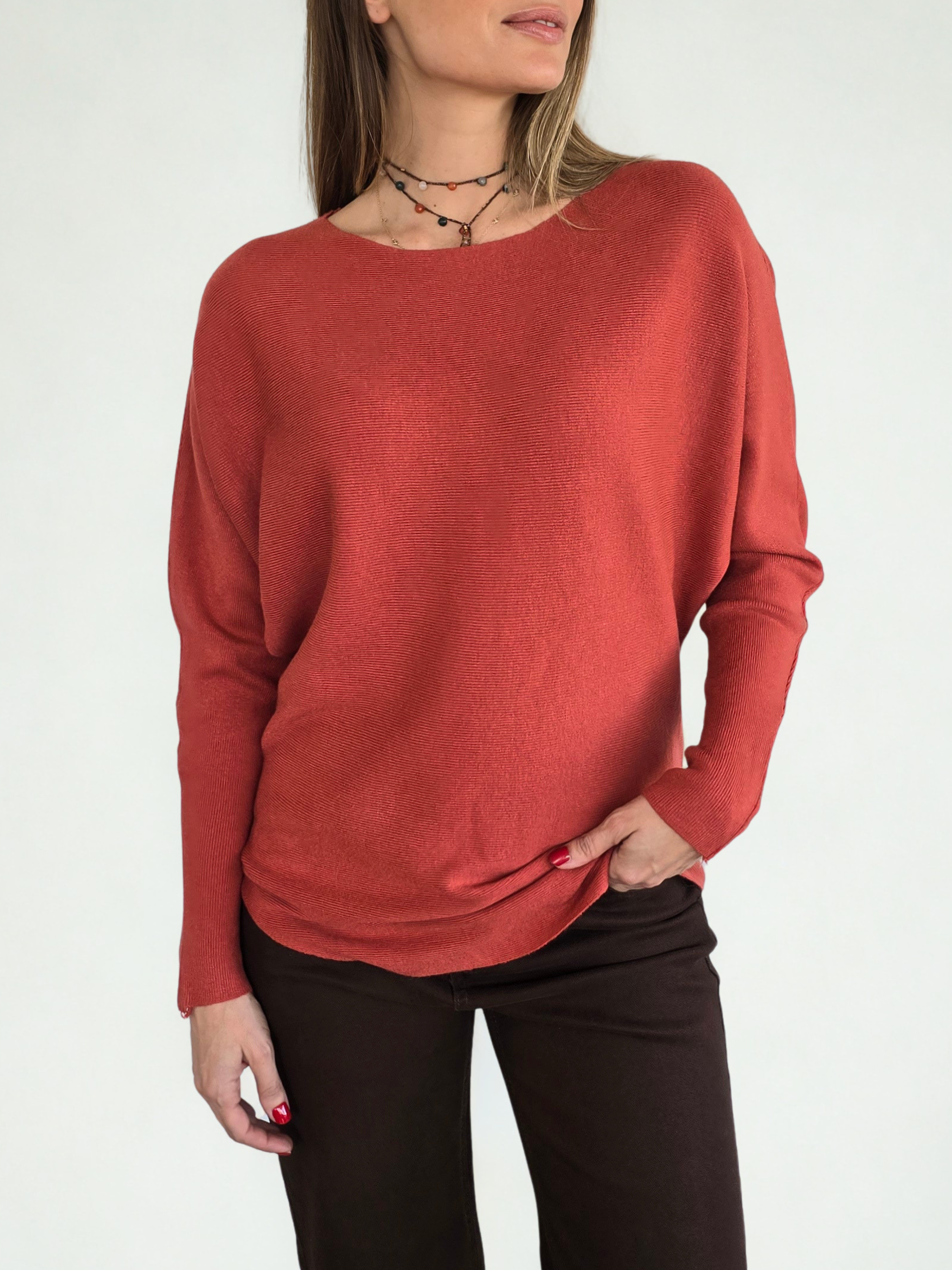 Sweater Murciélago, color Terracota