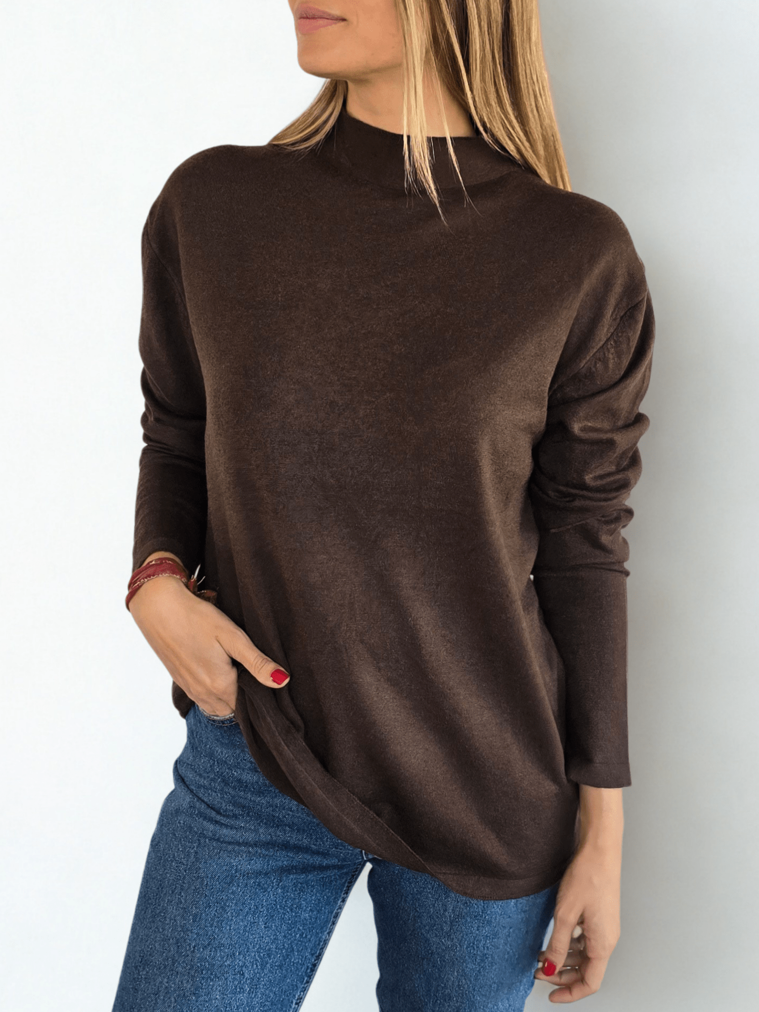Sweater Cuello Alto, color Chocolate