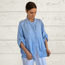 Cargar imagen en el visor de la galería, Chaqueta Italiana cuello Mao, color Celeste
