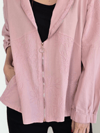 Chaqueta Bordada con Gorro, color Rosado