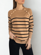 Sweater Rayado, fondo Camel