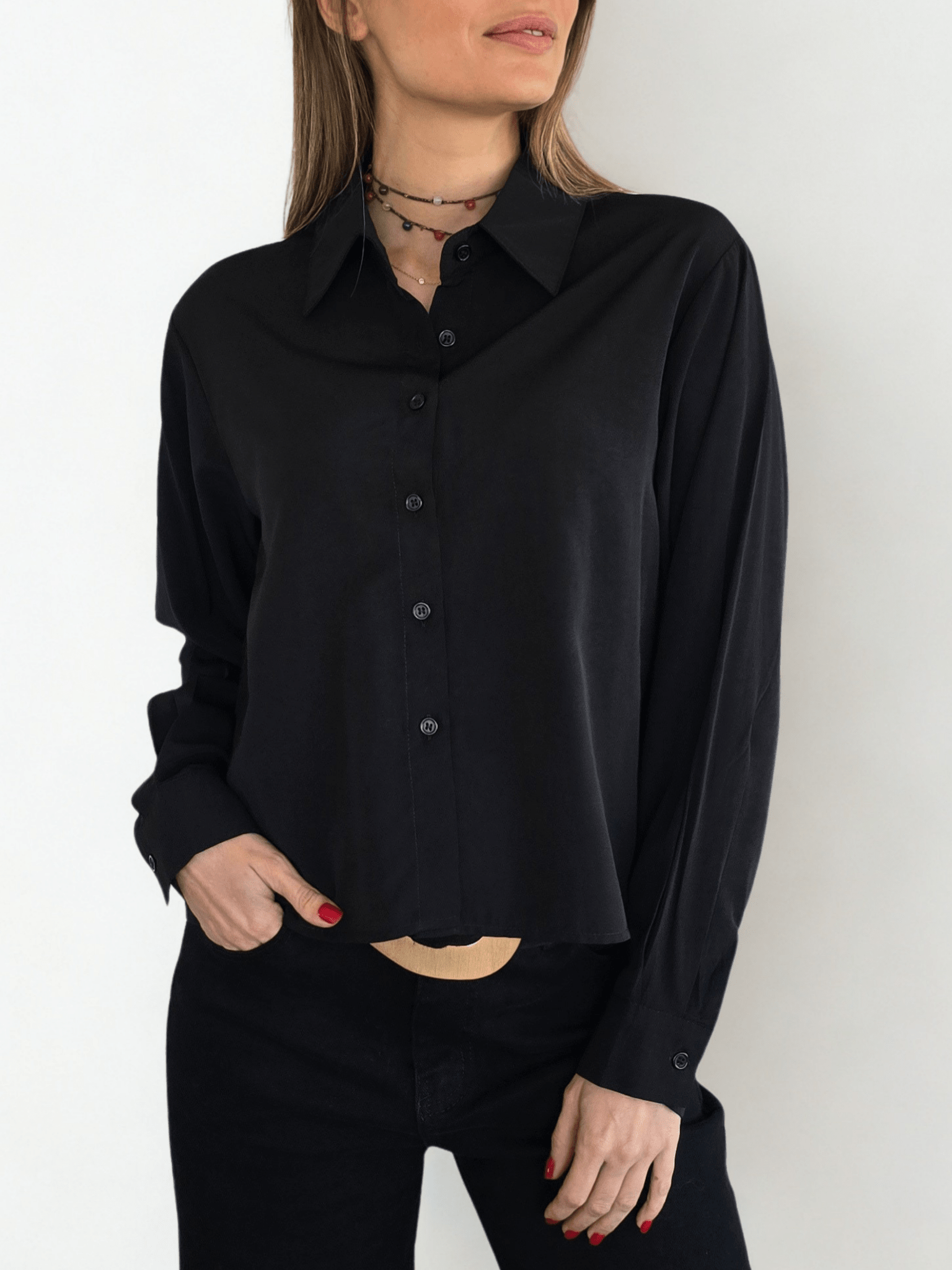 Blusa Básica Corta, color Negro